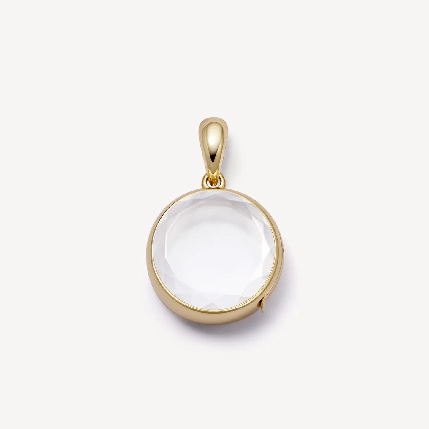 ROUND AMULET